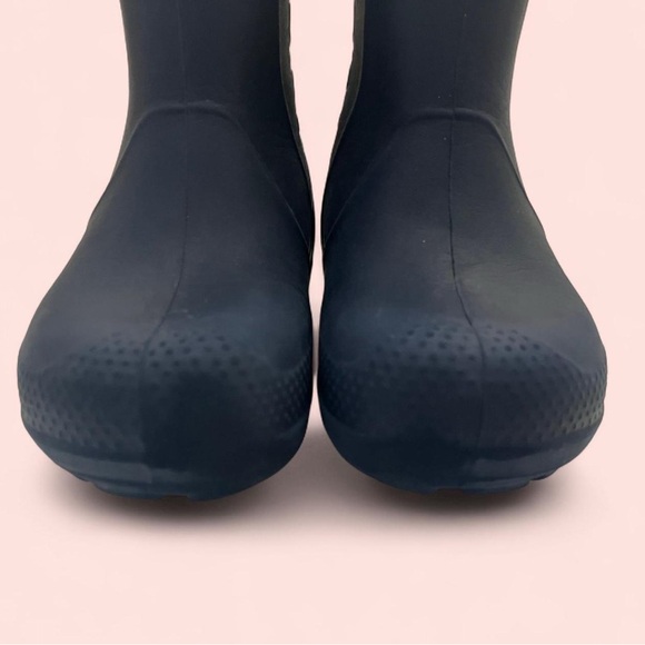 8C Crocs Handle It Navy Blue Toddler Boy Toddler Girl Rain Boots Unisex Boots - Picture 6 of 8